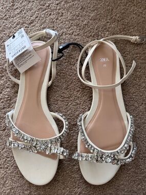 NWT ZARA Ivory Jeweled Ankle-Strap Sandals